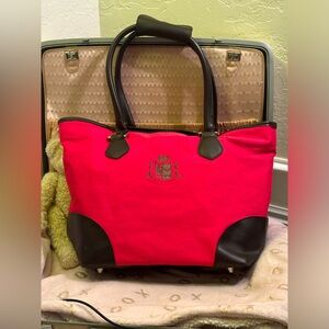 Gloria Vanderbilt tote bag